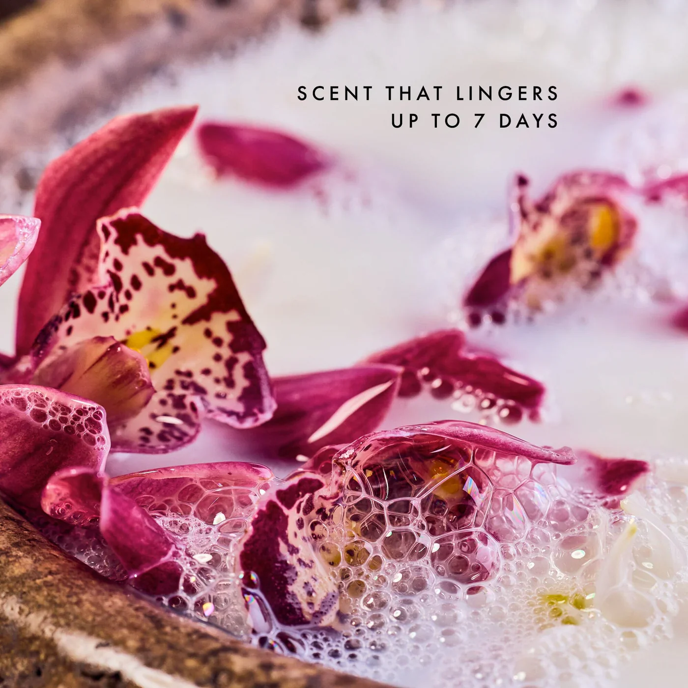 The Laundress Flora Luna Laundry Detergent ~ Bold Floral Scent for Feeling Fearless ~ IN-STORE PURCHASE ONLY - Image 3