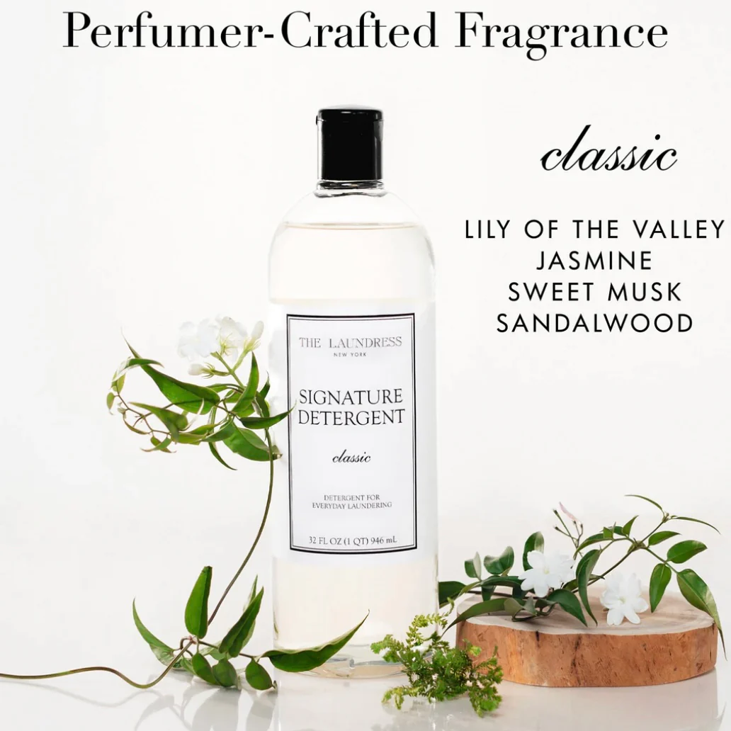 The Laundress Signature Detergent Classic Fragrance ~ 32 oz ~ IN-STORE PURCHASE ONLY - Image 4