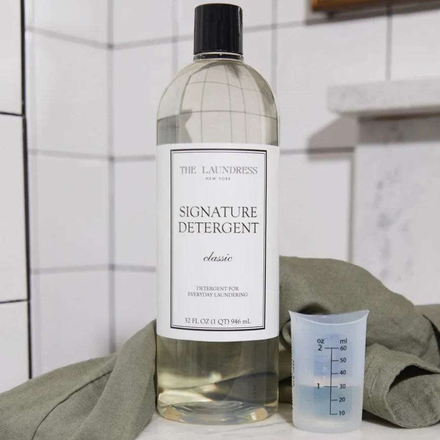 The Laundress Signature Detergent Classic Fragrance ~ 32 oz ~ IN-STORE PURCHASE ONLY - Image 5