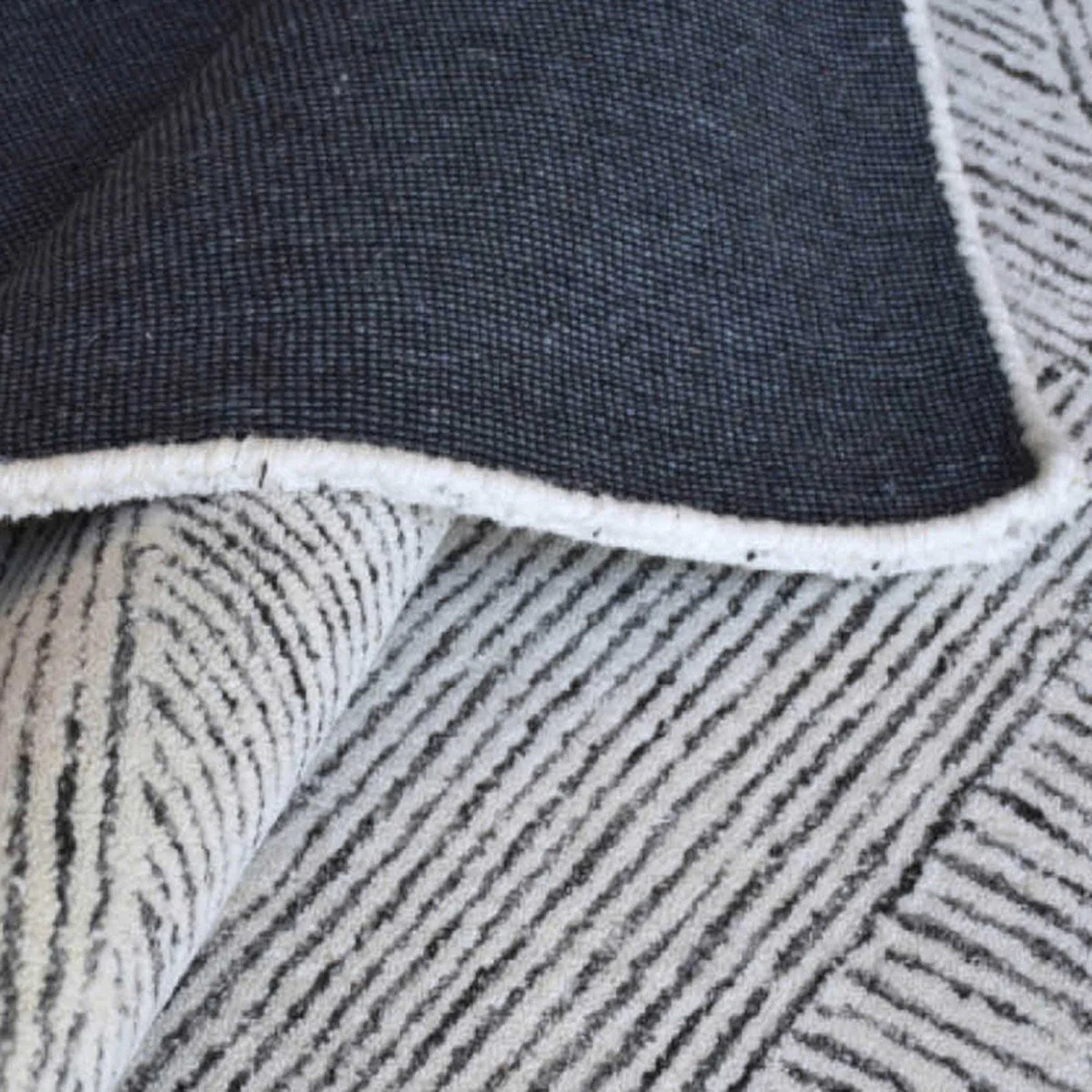 Uttermost Paonia Hand Tufted Ivory and Gray Wool Geometric Pattern Rug ~ 9' x 12' - Image 2